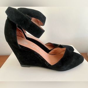 Jeffrey Campbell size 10 black suede wedge dress shoes